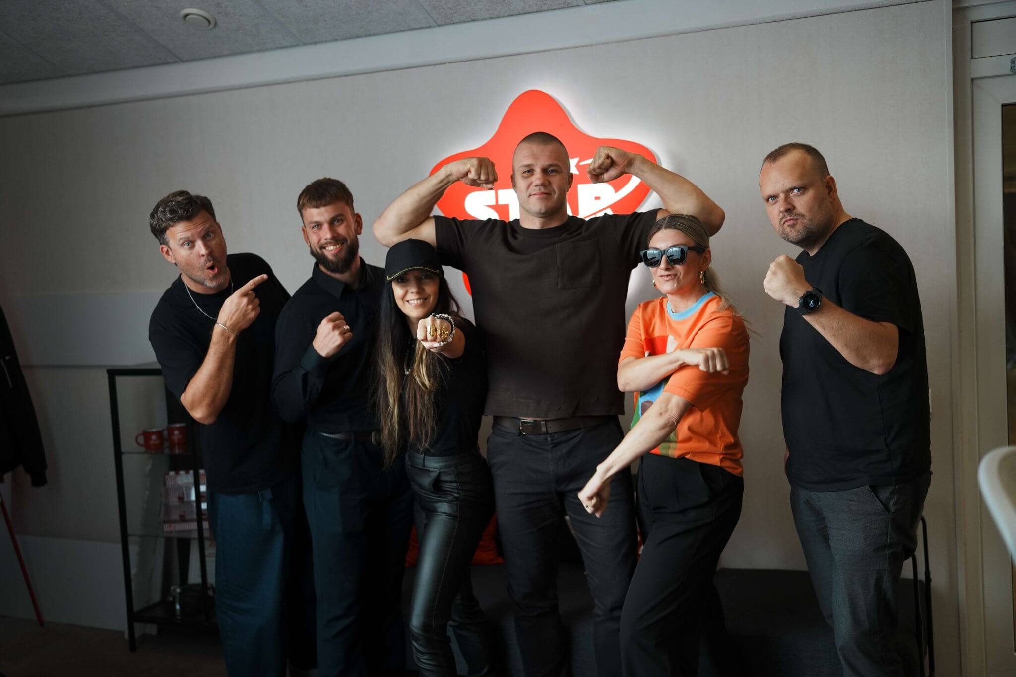Estonian Fighters Agency esivõitleja Uku „Estonian Thunder“ Jürjendal käis 17. septembril külas Star FM-i hommikuprogrammis, kus räägiti värskest Immu Fight Nig